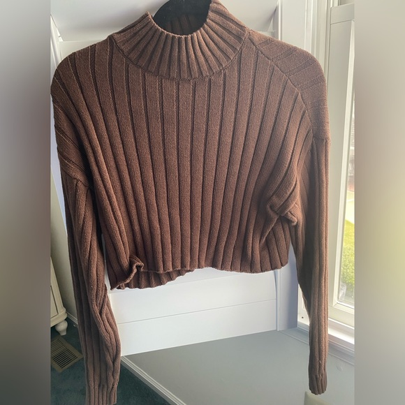 LA Hearts Sailing Mock Neck Sweater (brown, size small) - Picture 2 of 3